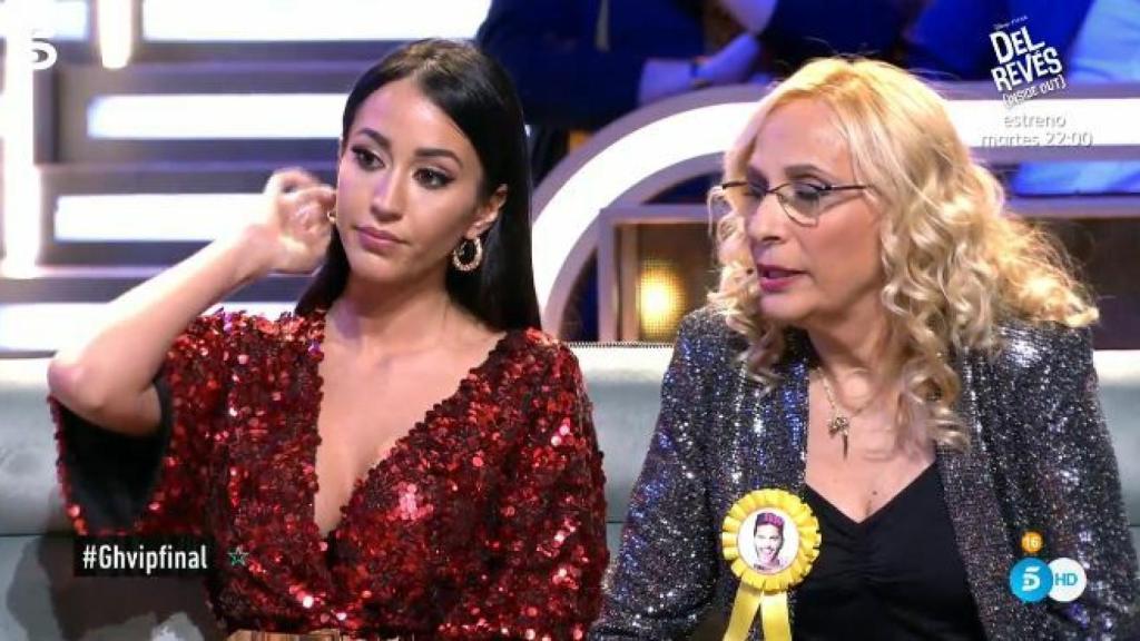 Aurah y la madre de Suso limando sus diferencias frente a Suso.