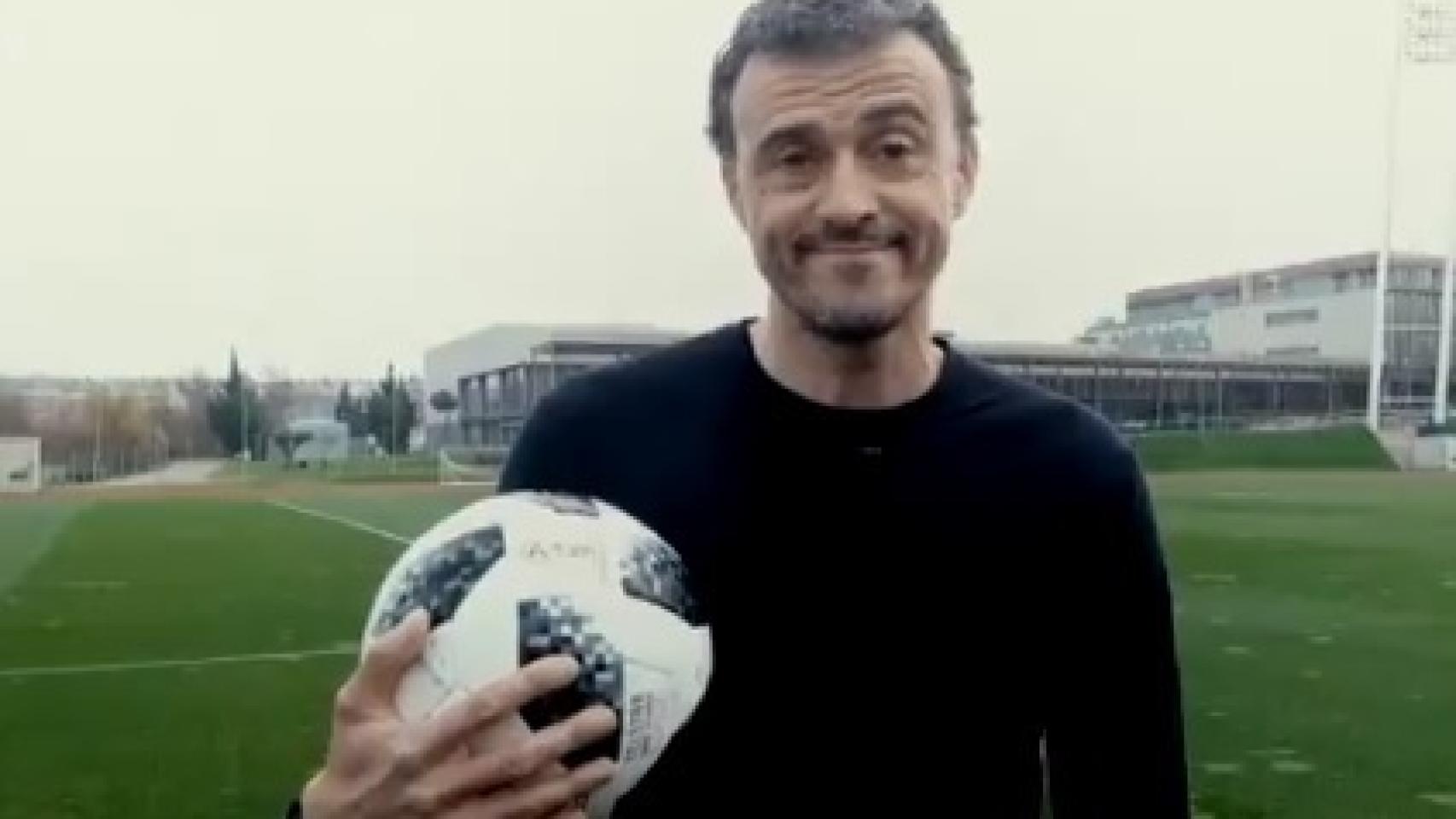 Luis Enrique felicita la Navidad