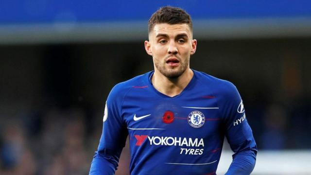 Kovacic en un partido con el Chelsea