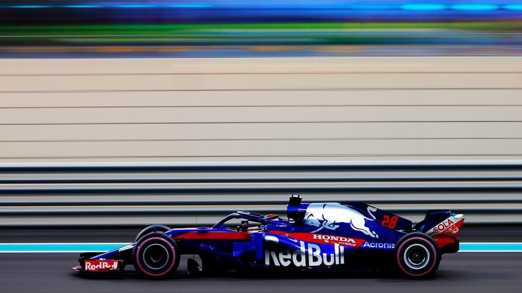 El Toro Rosso durante la pretemporada. Foto: Twitter (@HondaRacingF1)