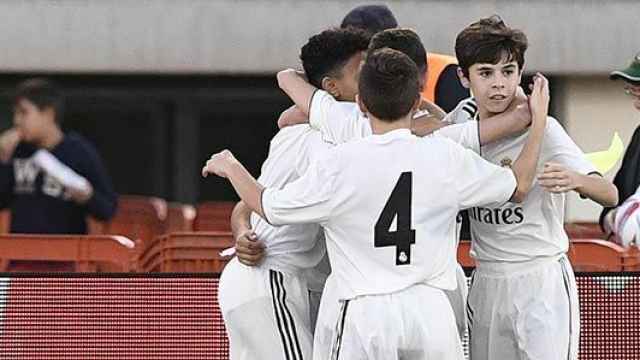 El Infantil B celebra un gol durante la primera jornada del Torneo de LaLiga Promises. Foto: realmadrid.com