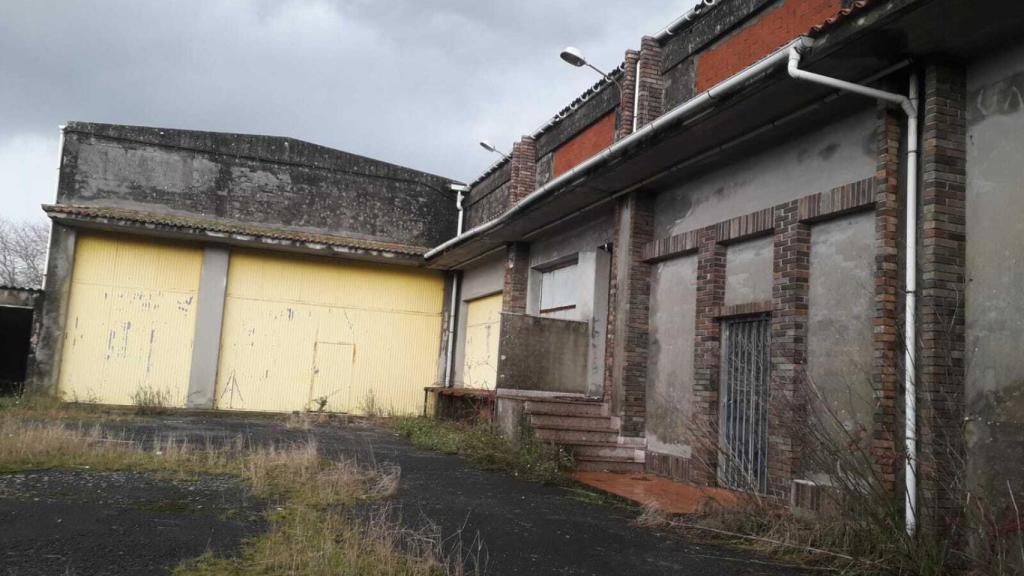 Interior de la nave de Asados, en Rianxo, donde 'El Chicle' escondió el cadáver de Diana.