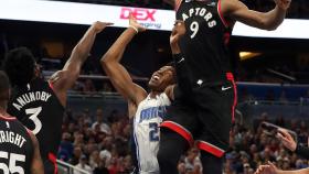 Ibaka frente a Orlando Magic