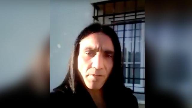 El vídeo de este 'galán' merece el Óscar a 'qué diablos acabo de ver'