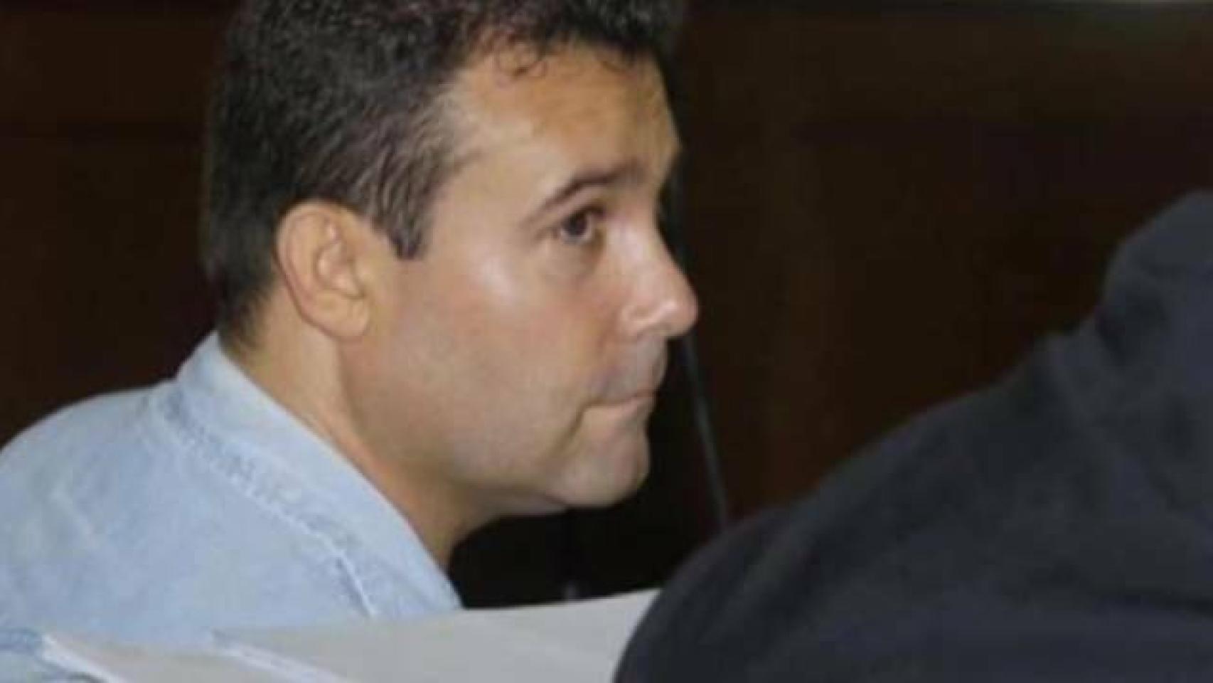 Francisco Mejías González, prófugo de la Justicia. En la imagen, durante el juicio por matar a puñaladas a su mujer.