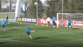 El golazo de Ramos en el entrenamiento del Real Madrid