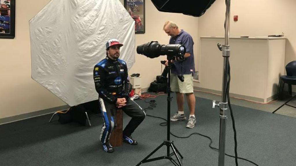 Fernando Alonso. Foto: Twitter (@WayneTaylorRcng)