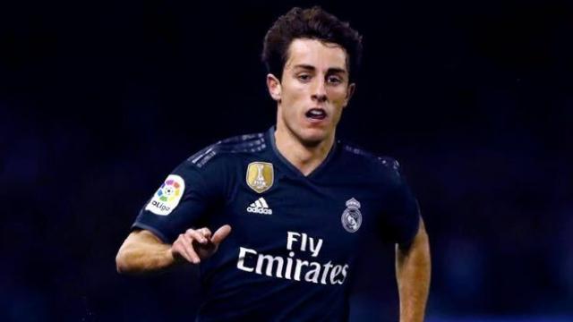 Odriozola, en un partido del Real Madrid. Foto: Twitter (@alvaroodriozola)