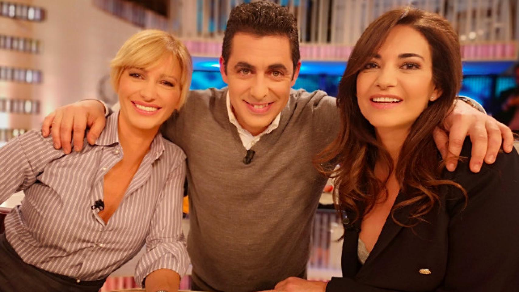 Mariló Montero junto a Antonio Naranjo y Susanna Griso.