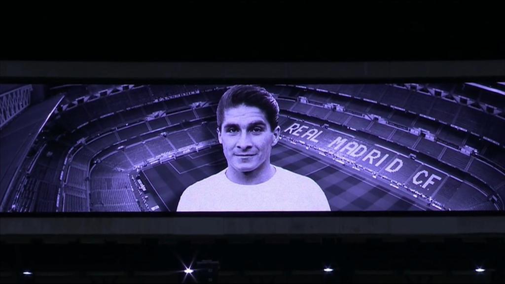 Minuto de silencio por Juan Bautista Agüero en el Santiago Bernabéu