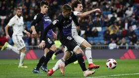 Penalti no pitado sobre Odriozola