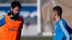 Isco se entrena con la plantilla