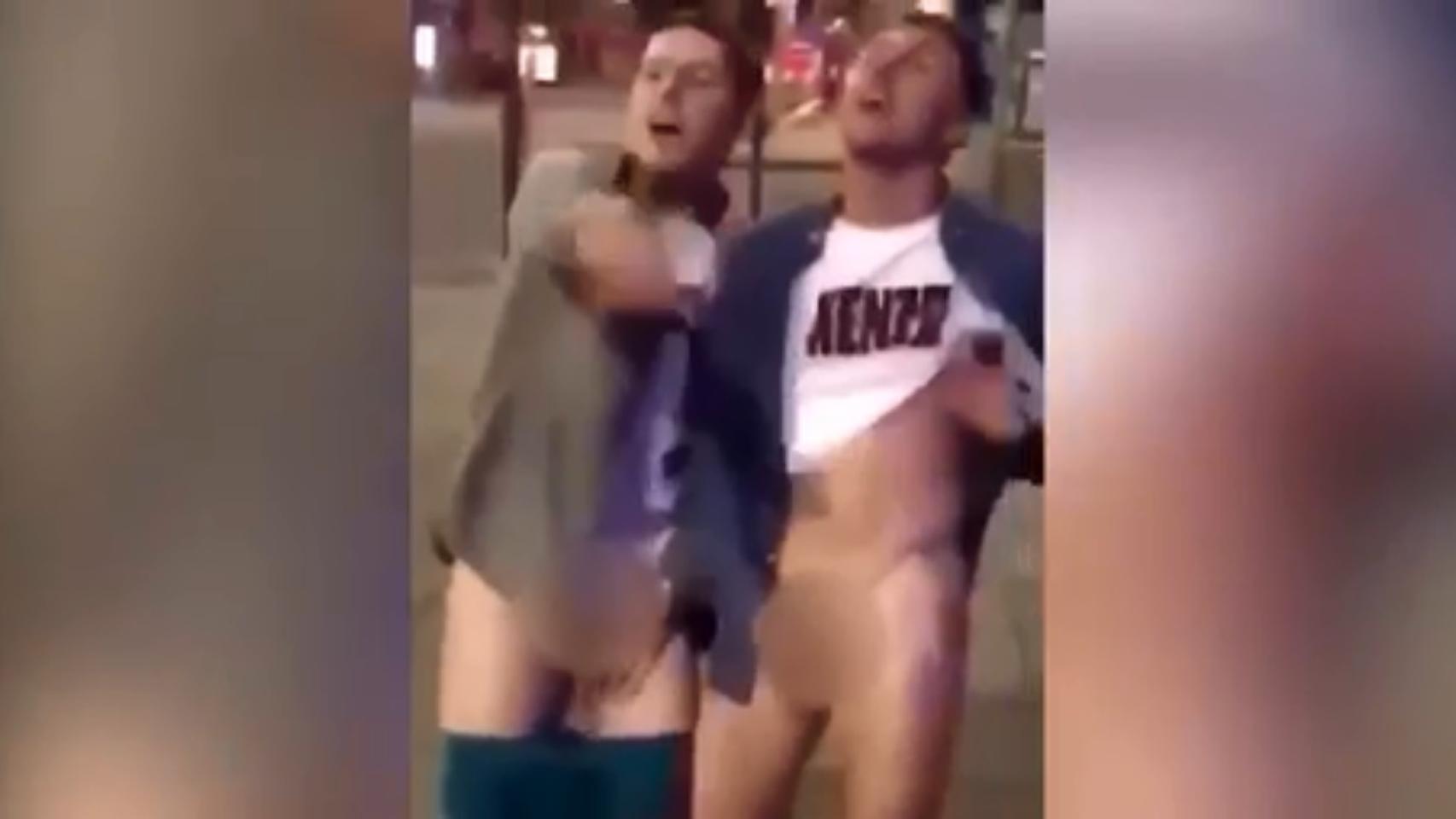 Gavin Whyte masturbándose en la calle