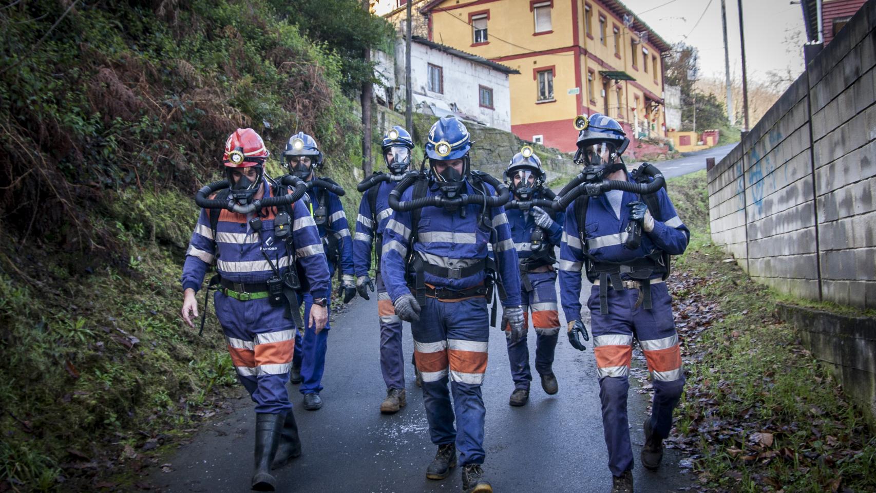 Seis miembros de la Brigada de Salvamento Minero de Asturias