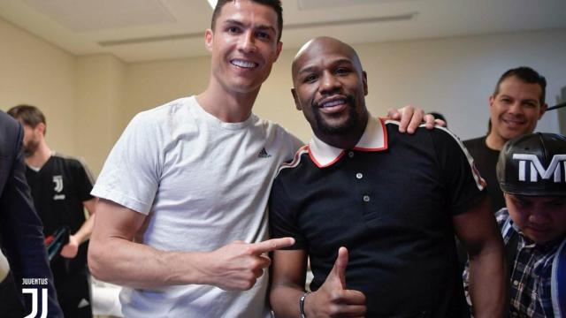 Mayweather, junto a Cristiano. Foto: Twitter (@juventusfc)