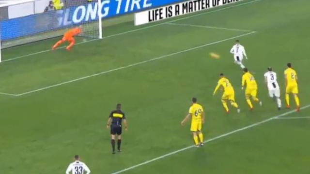 Sorrentino detiene el penalti de Cristiano Ronaldo