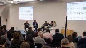 Debate sobre el sector agrotech durante 'La Digitalización Agraria: el encuentro entre agricultores y startups'.