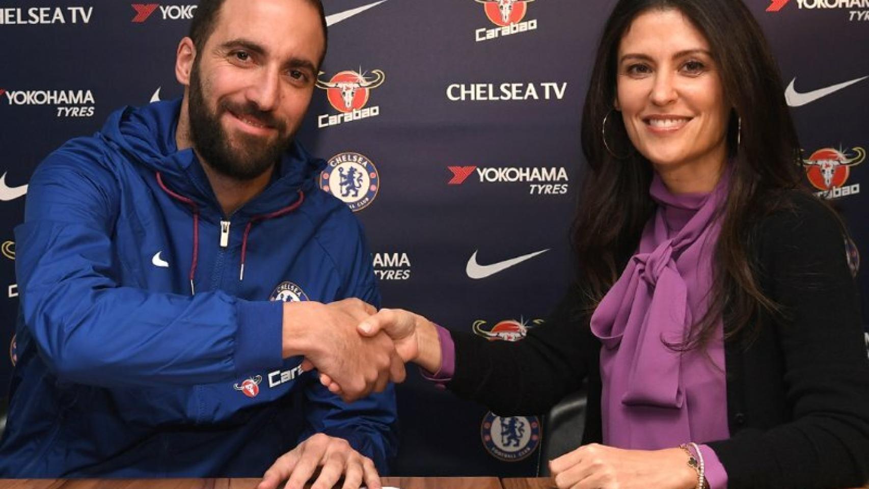 Gonzalo Higuaín ficha por el Chelsea. Foto: Twitter. (@ChelseaFC)