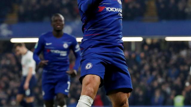 Hazard celebra un gol con el Chelsea