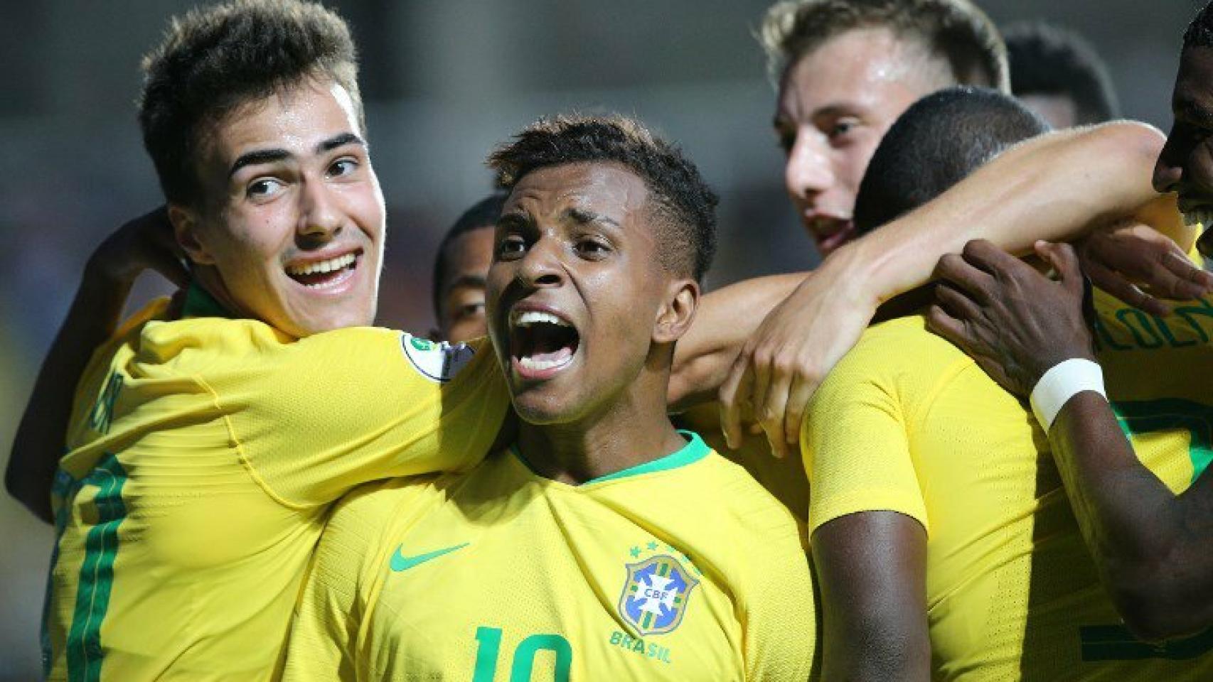 Rodrygo celebra un gol de su selección. Foto: Twitter. (@CONMEBOL)