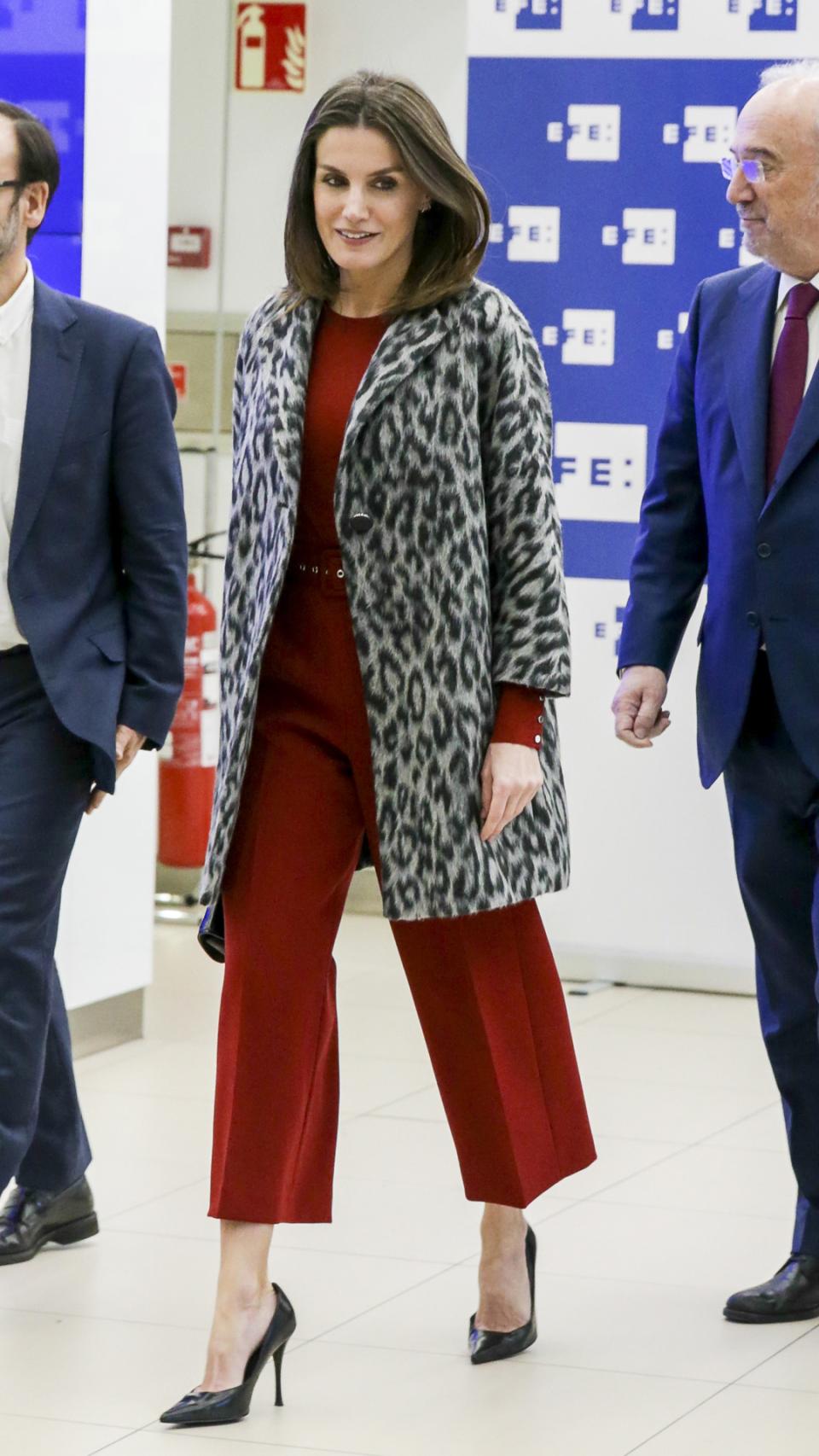 La reina Letizia con 'outfit' de Hugo Boss.