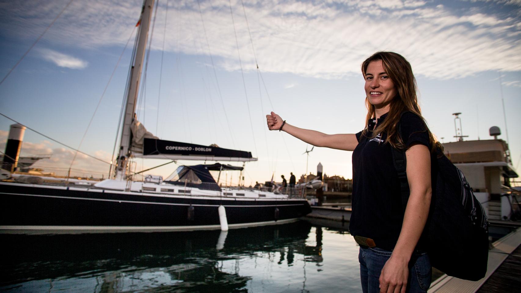 Paula Gonzalvo, Allende los Mares ante el Copérnico Doblón.