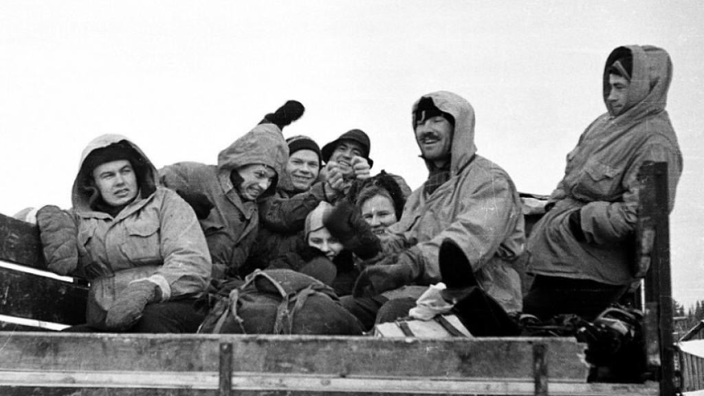 La foto de los excursionistas en la camioneta que les llevó al punto de partida