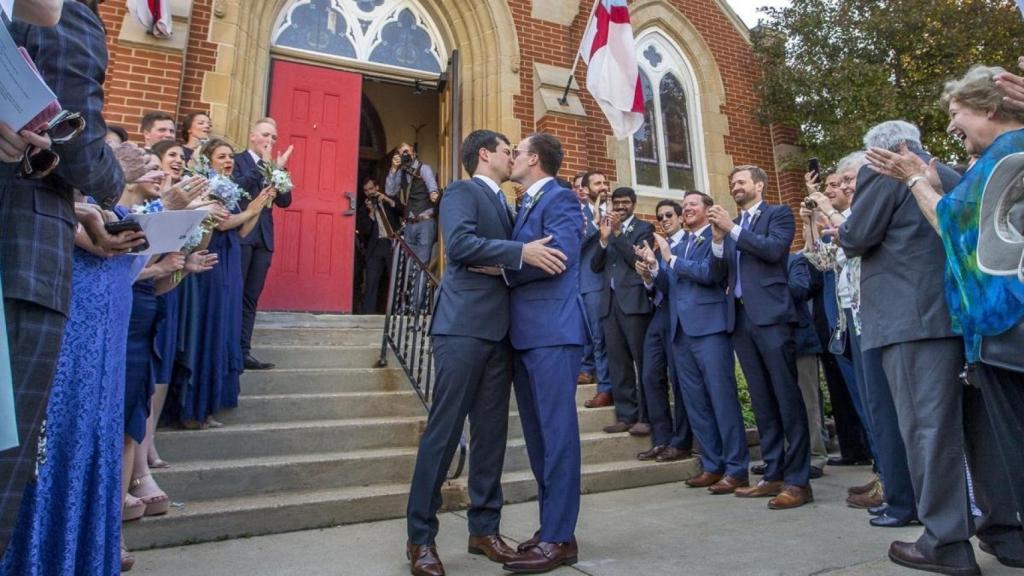 Pete y Mike, en su boda.