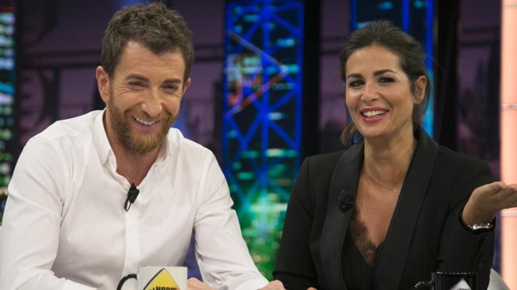 Nuria Roca y Pablo Motos en 'El Hormiguero'.