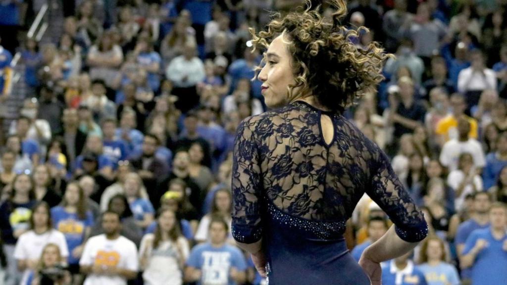 Katelyn Ohashi, la gimnasta del momento. Foto: Twitter. (@uclagymnastics)