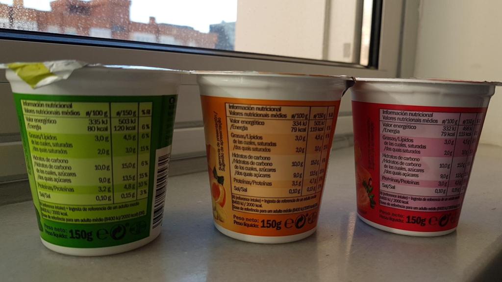 La información nutricional en los envases de los yogures.