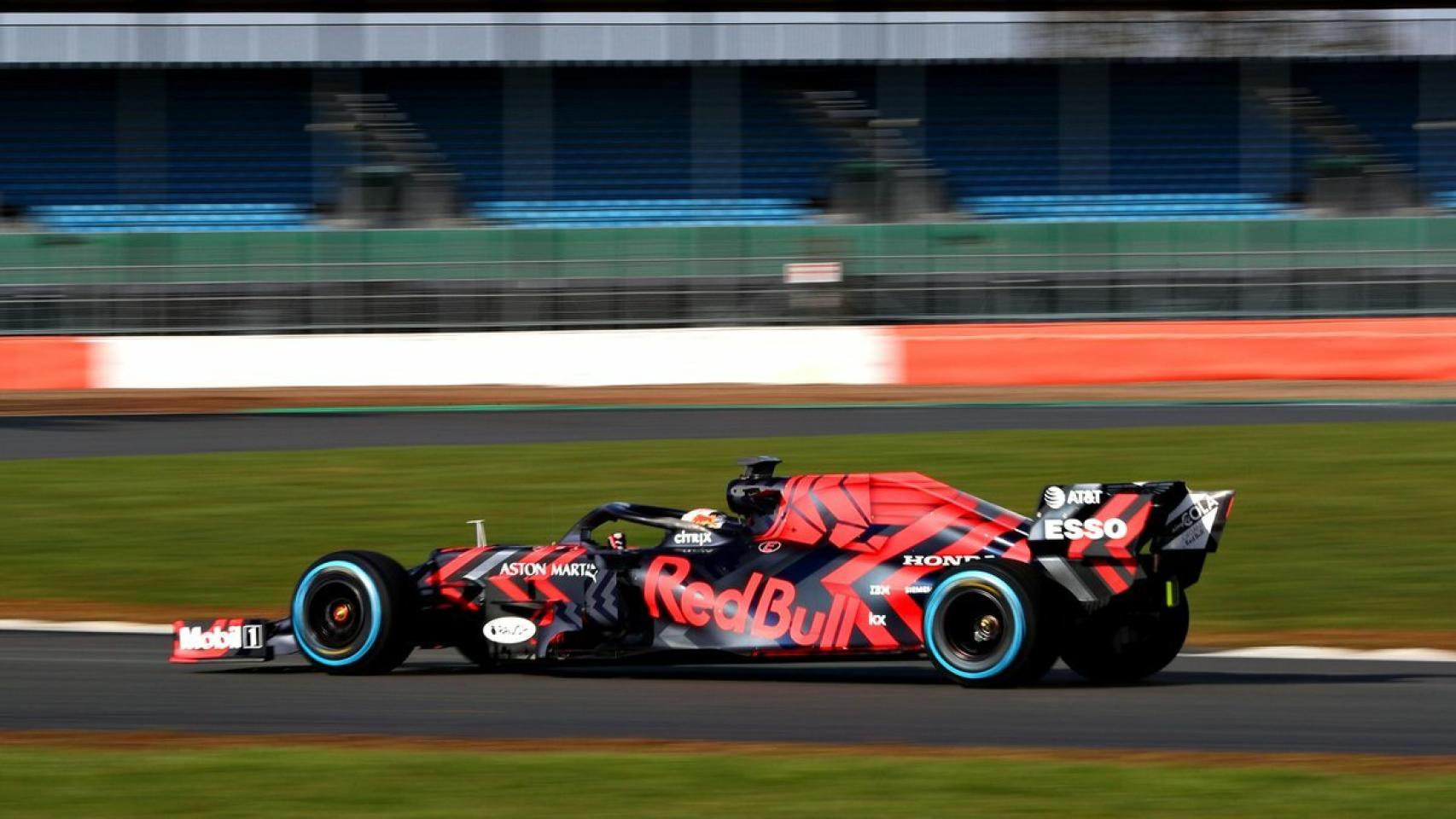 El nuevo Red Bull en Silverstone. Foto: Twitter (@redbullracing)