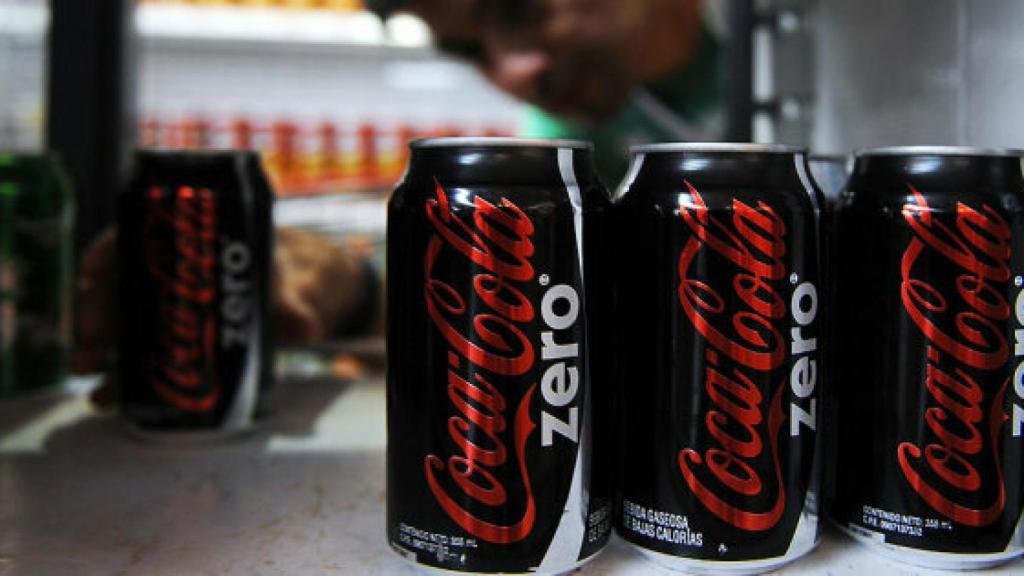 Varias latas de Coca-Cola Zero.