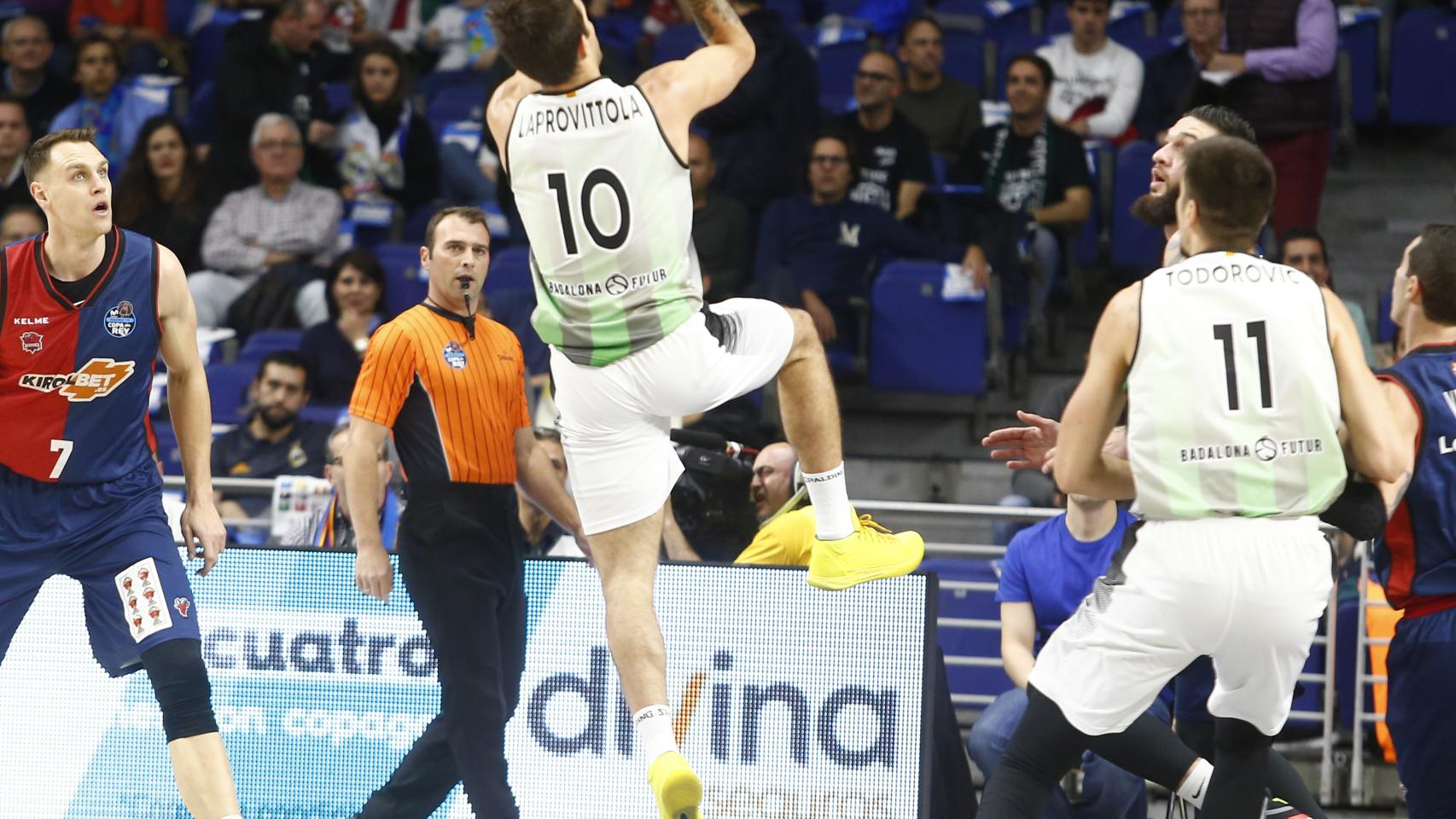 Laprovittola en el Baskonia - Joventut de la Copa del Rey