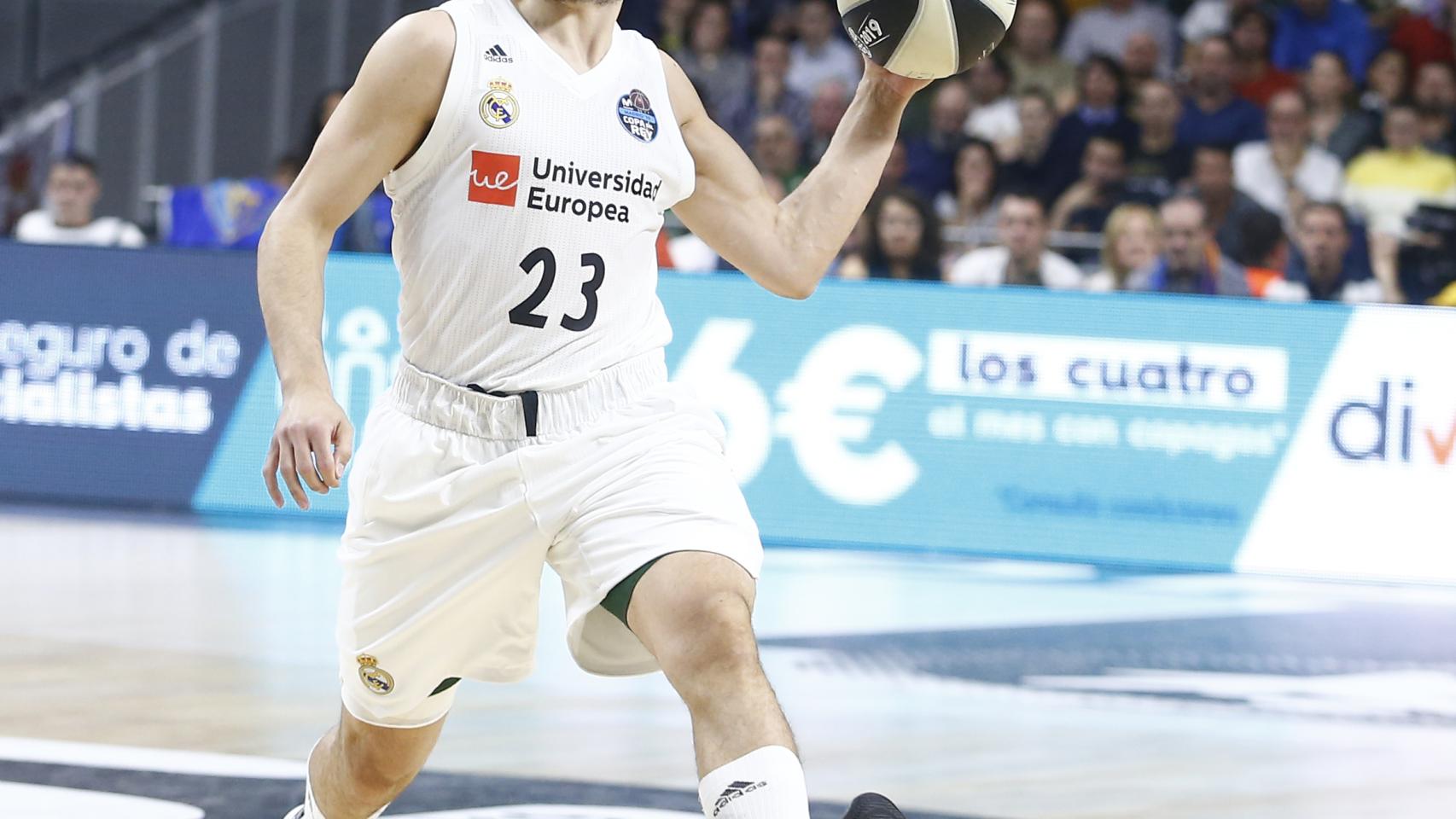 Llull frente a Estudiantes