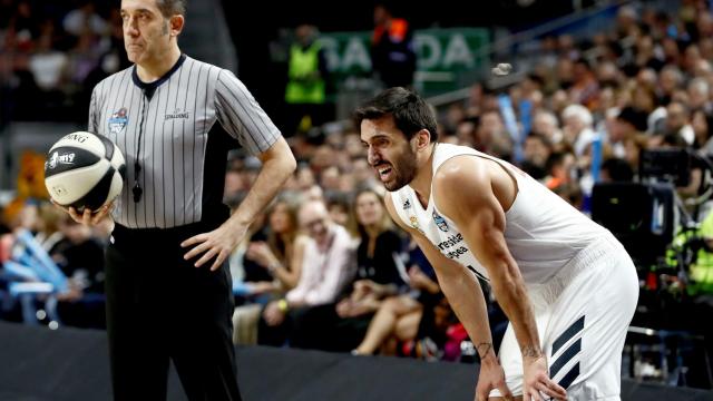 Campazzo, a la espera del árbitro en la final de la Copa del Rey