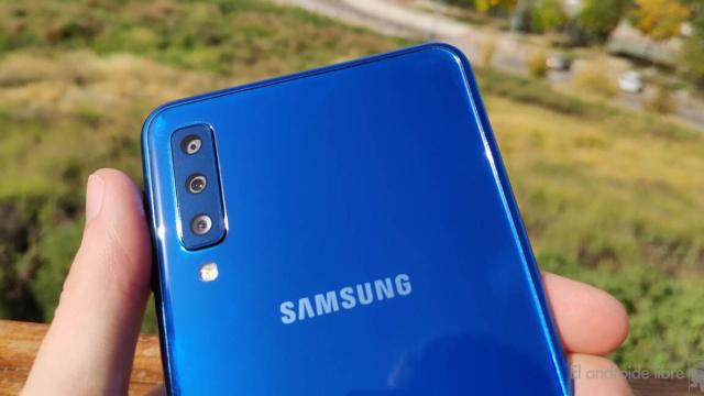 El Samsung Galaxy A7 de 2018 actualiza a Android 9 Pie en beta