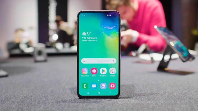 Samsung Galaxy S10e, el más barato no es menos potente