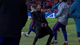 Polémica celebración de Simeone. Foto: Twitter (@chirichampions)