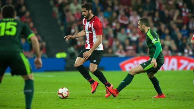 Raúl García en el Athletic - Eibar de La Liga. Foto: Twitter (@AthleticClub)