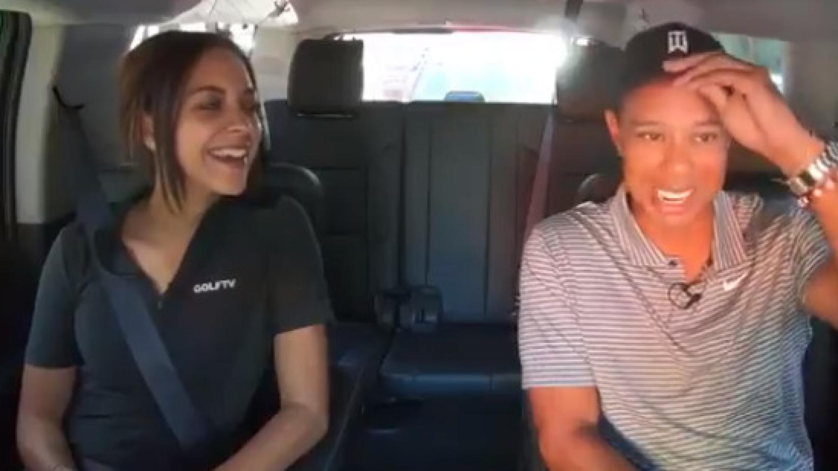 Tiger Woods en una entrevista en un taxi