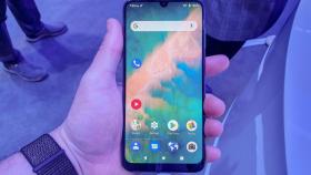 Nuevo ZTE Blade V10: la gama media de ZTE se especializa en selfies