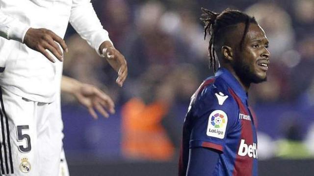 Doukouré, contra el Real Madrid