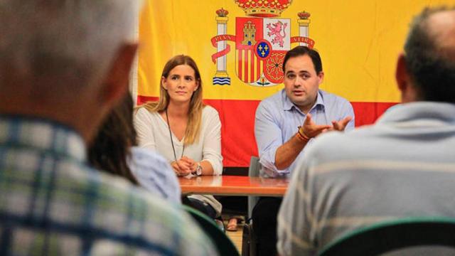 FOTO: Carolina Agudo junto a Paco Núñez.