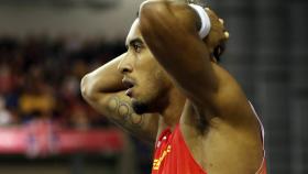 Orlando Ortega se lamenta tras la final de los 60 metros vallas en los Europeos de Glasgow