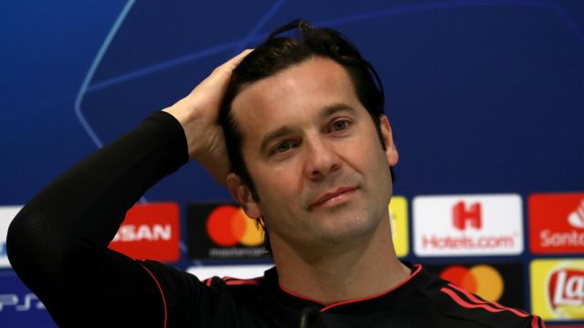 Santiago Solari en la rueda de prensa previa al Real Madrid - Ajax