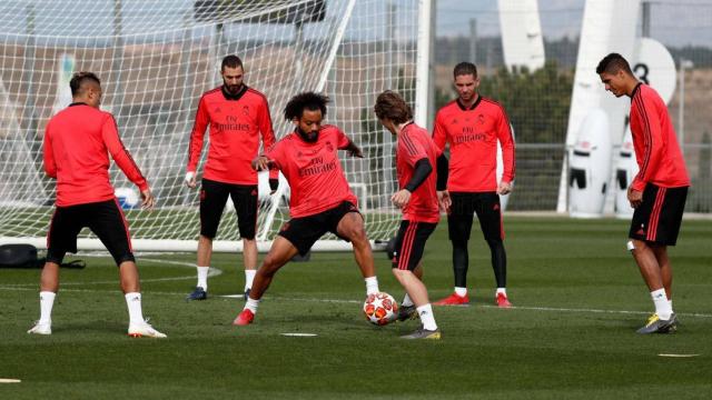 El Real Madrid se entrena en la previa de la vuelta contra el Ajax