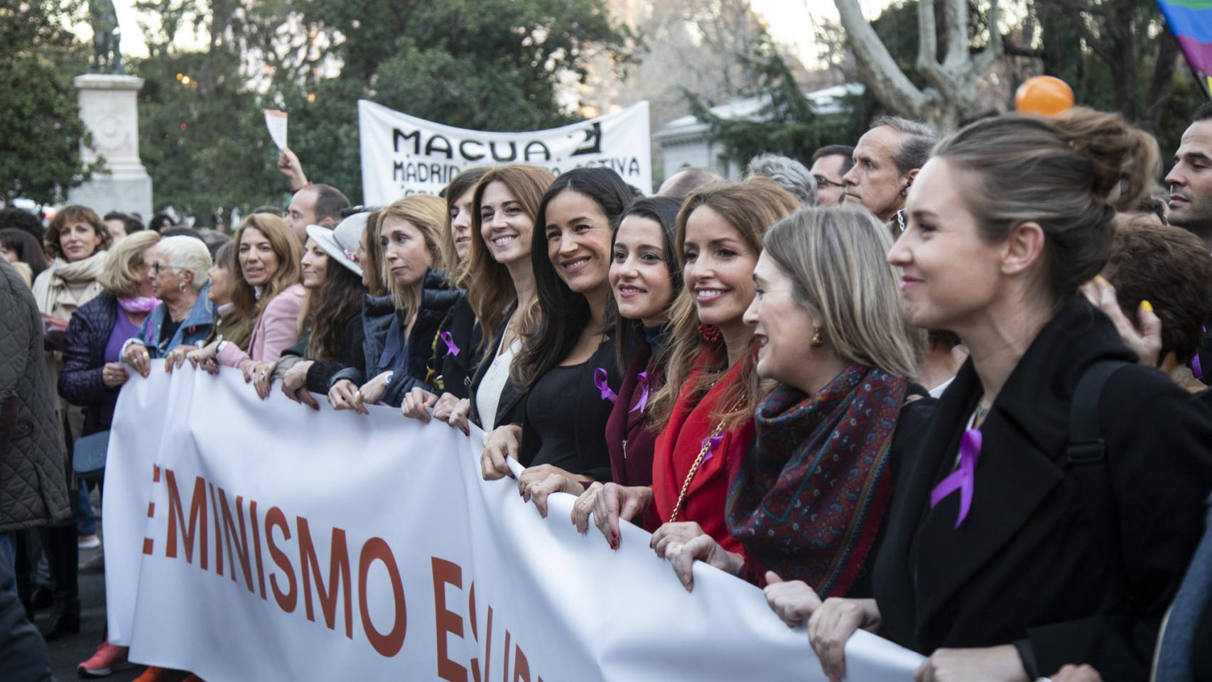 Las dirigentes de Ciudadanos, durante la manifestación del 8-M.