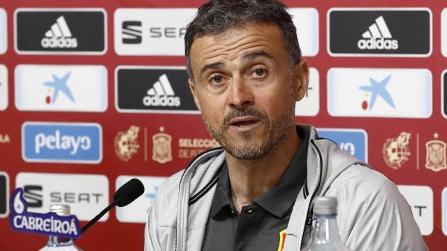 Luis Enrique en una rueda de prensa como Seleccionador. Foto: Twitter (@SeFutbol)