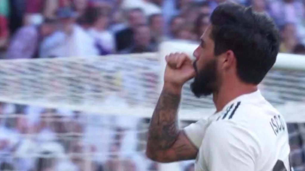 Isco dedica su gol a su mujer embarazada